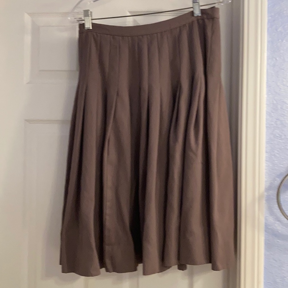 Brown wool pleated skirt